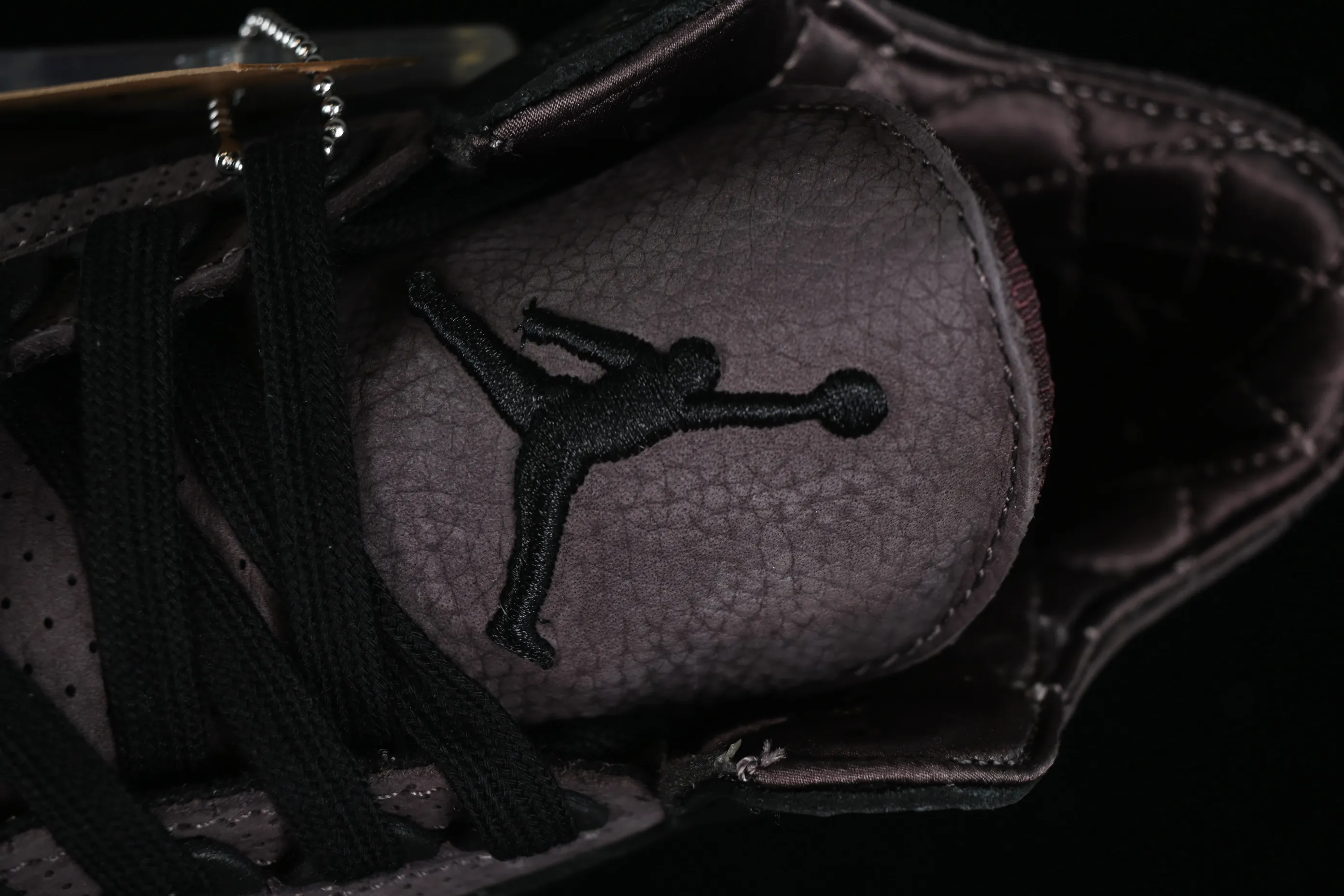 All categories Air Jordan Jordan series basketball shoes Air Jordan 3 A Ma Maniere x Air Jordan 3 Retro "Black" AJ3 Joe 3 joint model FZ4811-001